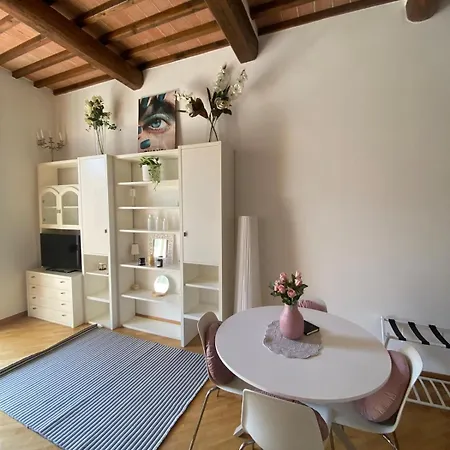 Maison Odette Apartment Pisa